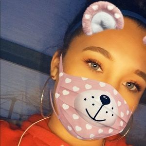 Meet your Posher, Mae